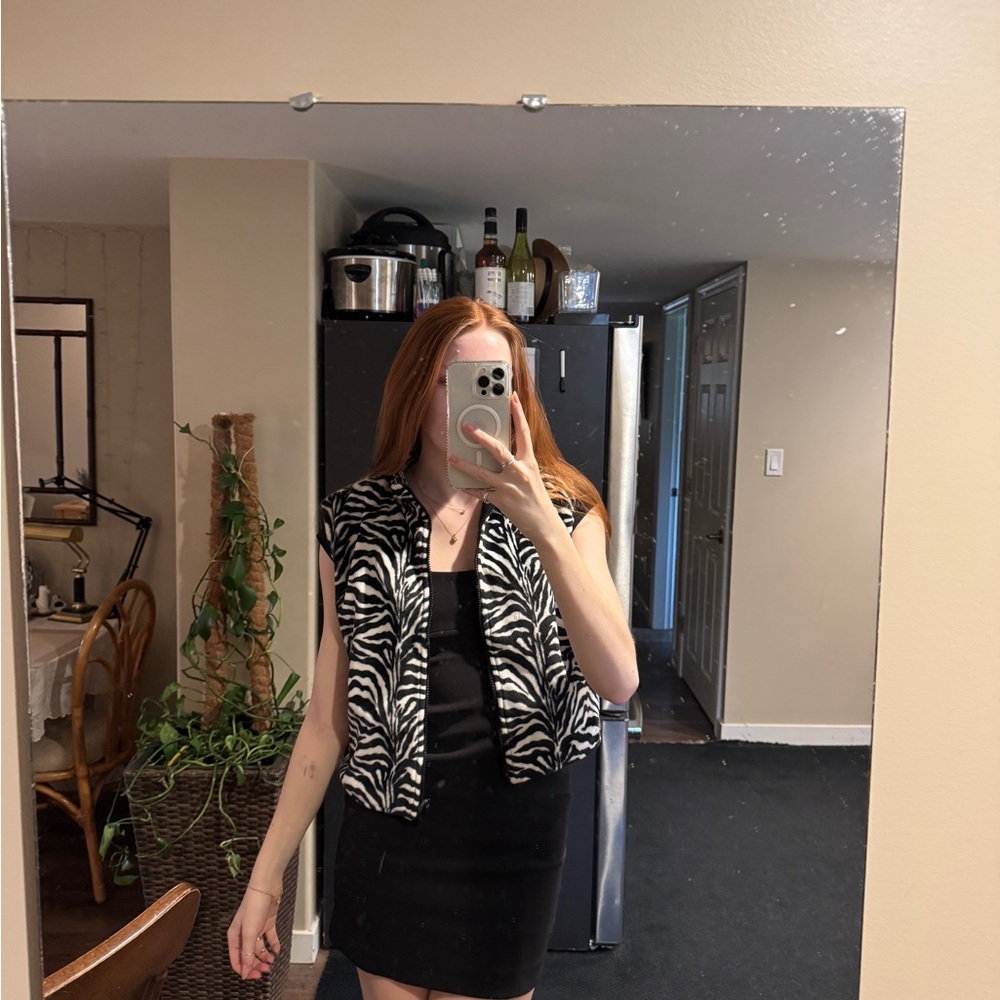 Y2K zebra print vest🦓